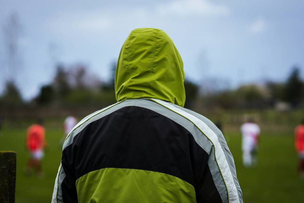 Why Your Rain Gear Keeps Failing—And How Seamless Rain Gear Actually Saves Your Trip